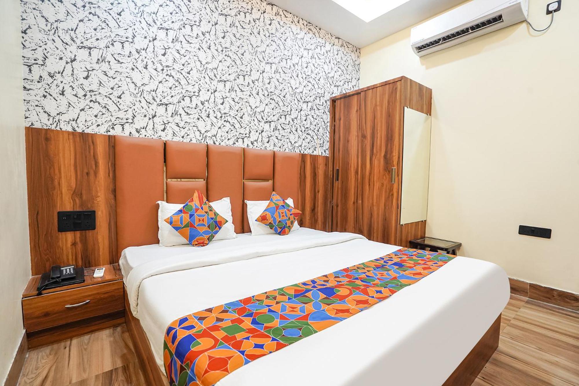 Fabhotel The Vrindavan Inn Vrindāvan Exterior foto